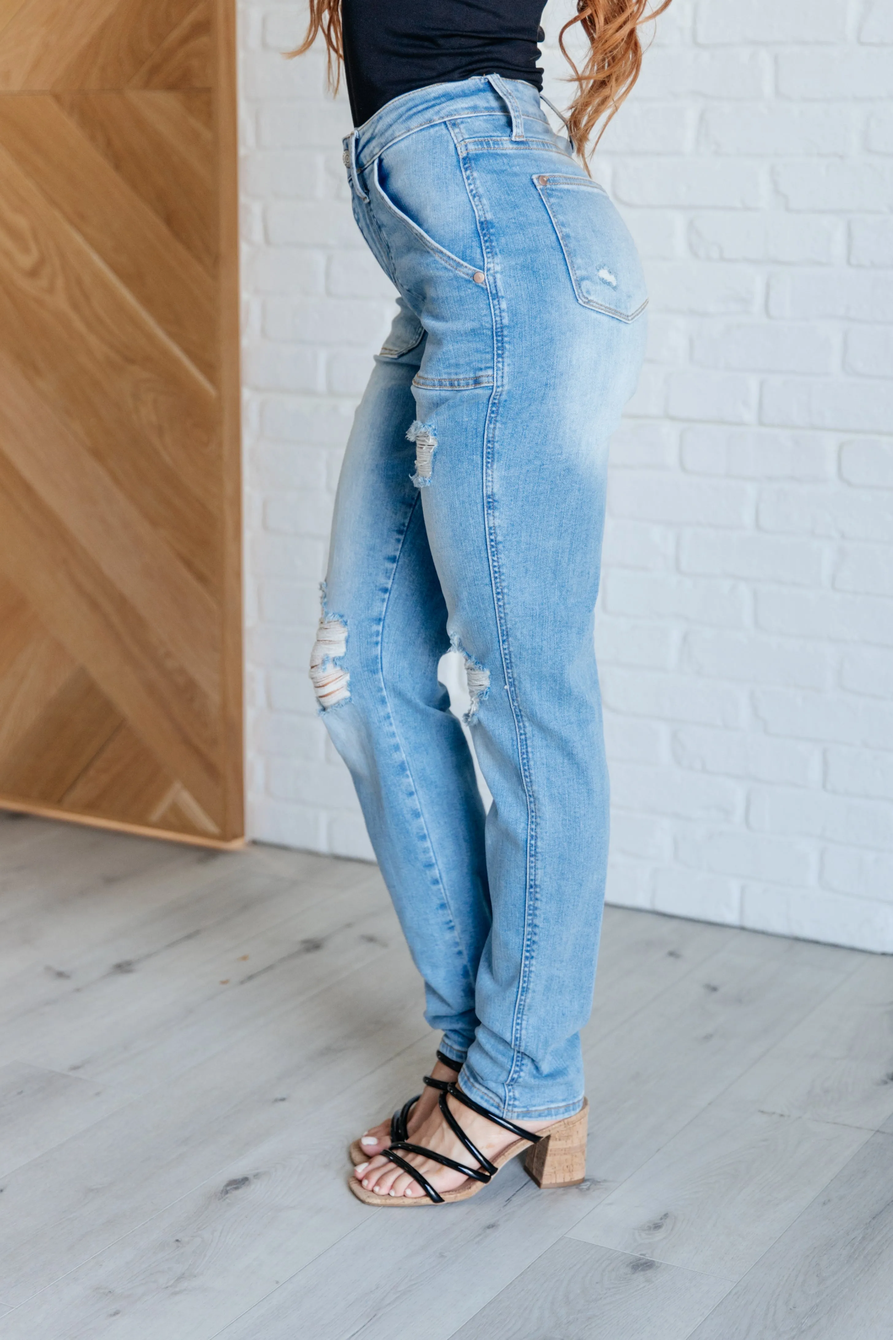 High Rise Distressed Boyfriend Jeans