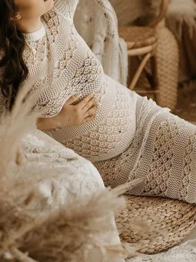 Elegant White Babyshower Maternity Maxi Dress with Crochet Knitwear and Backless Design