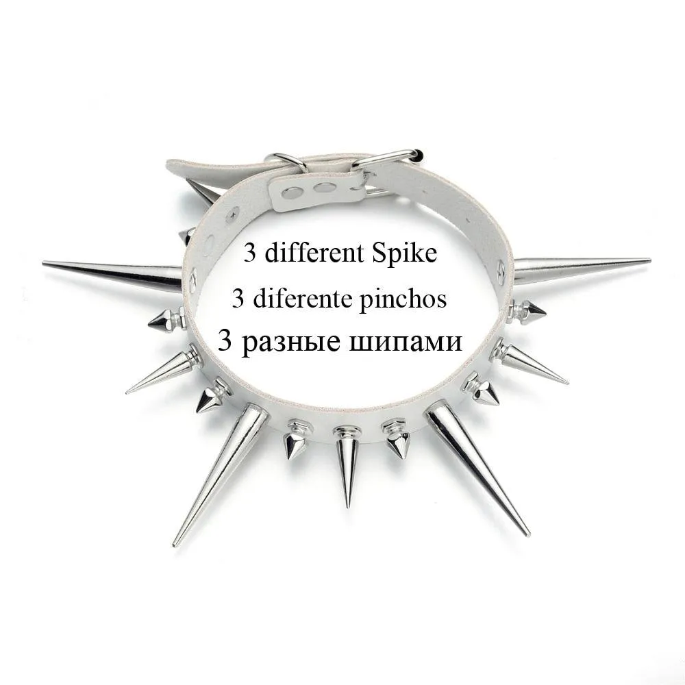 Spiked Choker Collar with Noteworthy Size