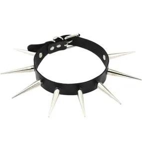 Spiked Choker Collar with Noteworthy Size