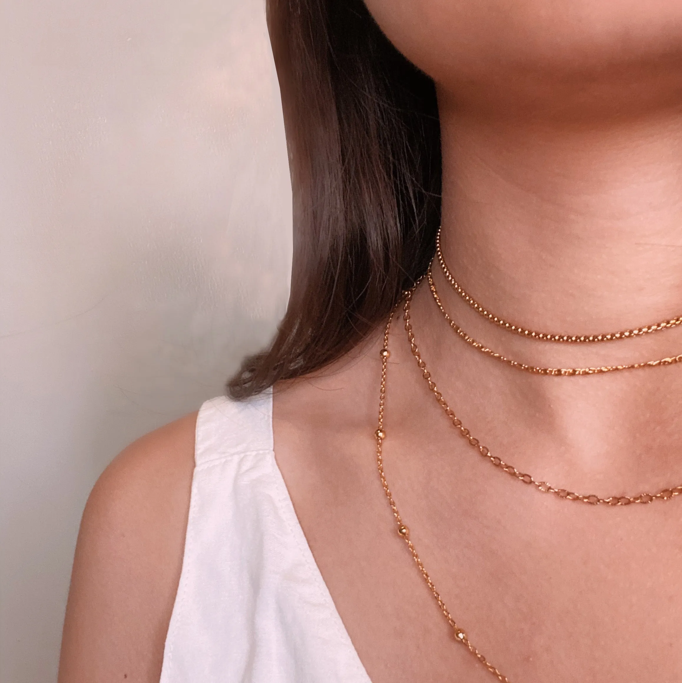 Elegant Snail Chain Gold Choker