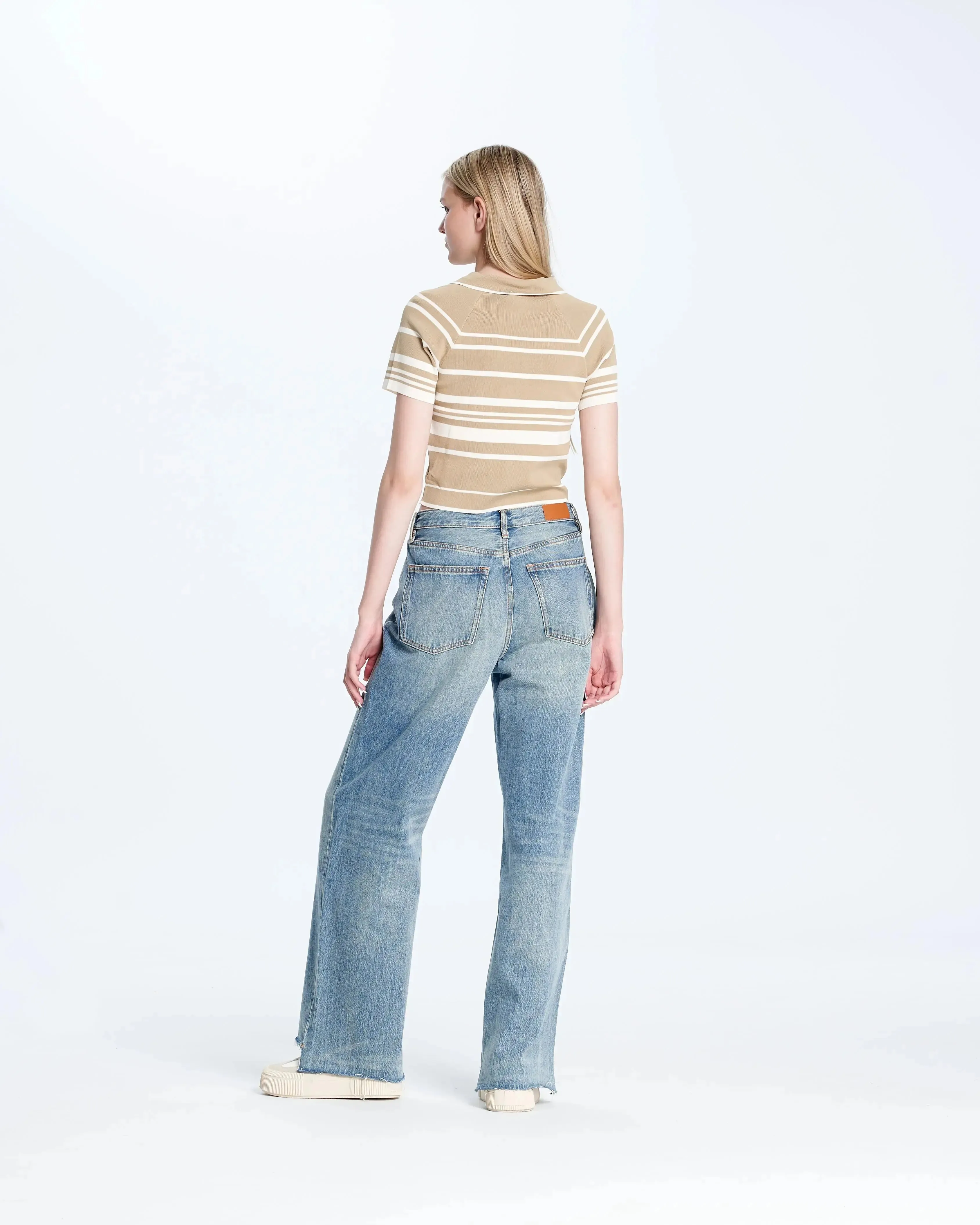 HZ8923 Worn-Out Jeans