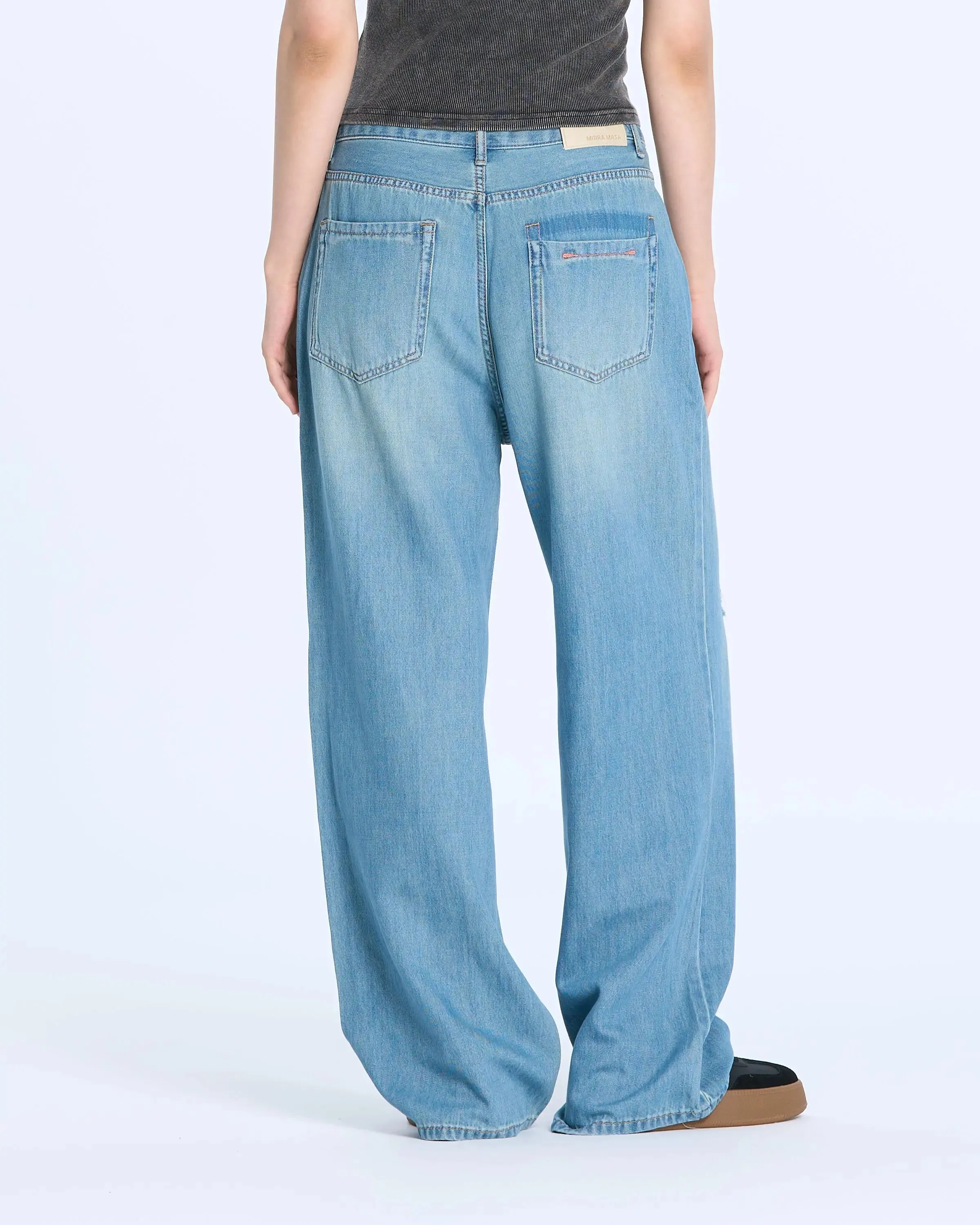 HZ8923 Worn-Out Jeans