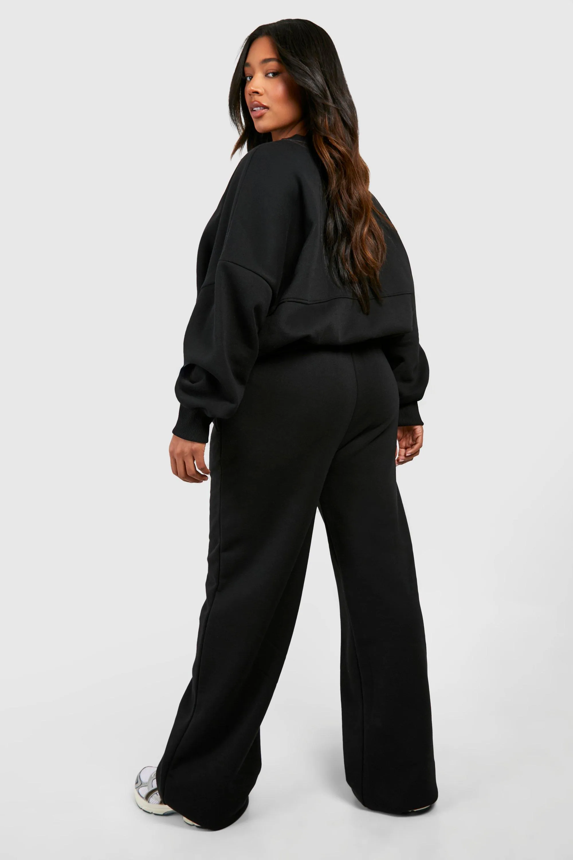 boohoo Plus Size Zip Through Bomber Tracksuit