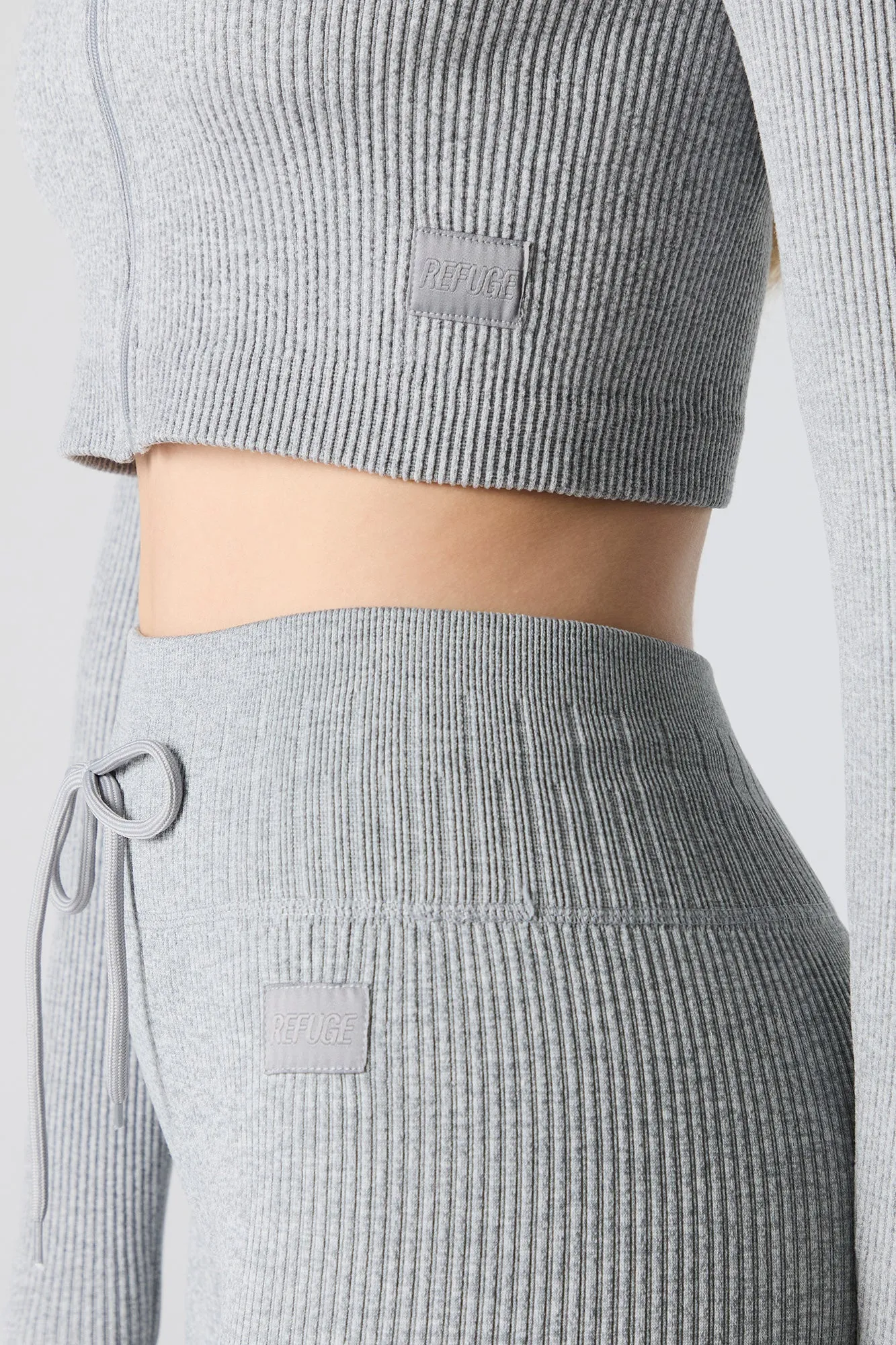 Seamless Zip-Up Long Sleeve Top